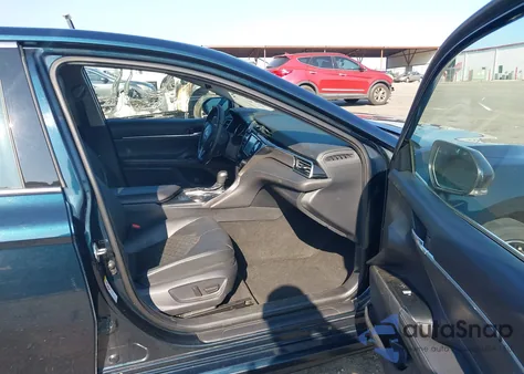 2018 Toyota Camry Xse from USA, damaged, VIN 4T1B61HK5JU529081